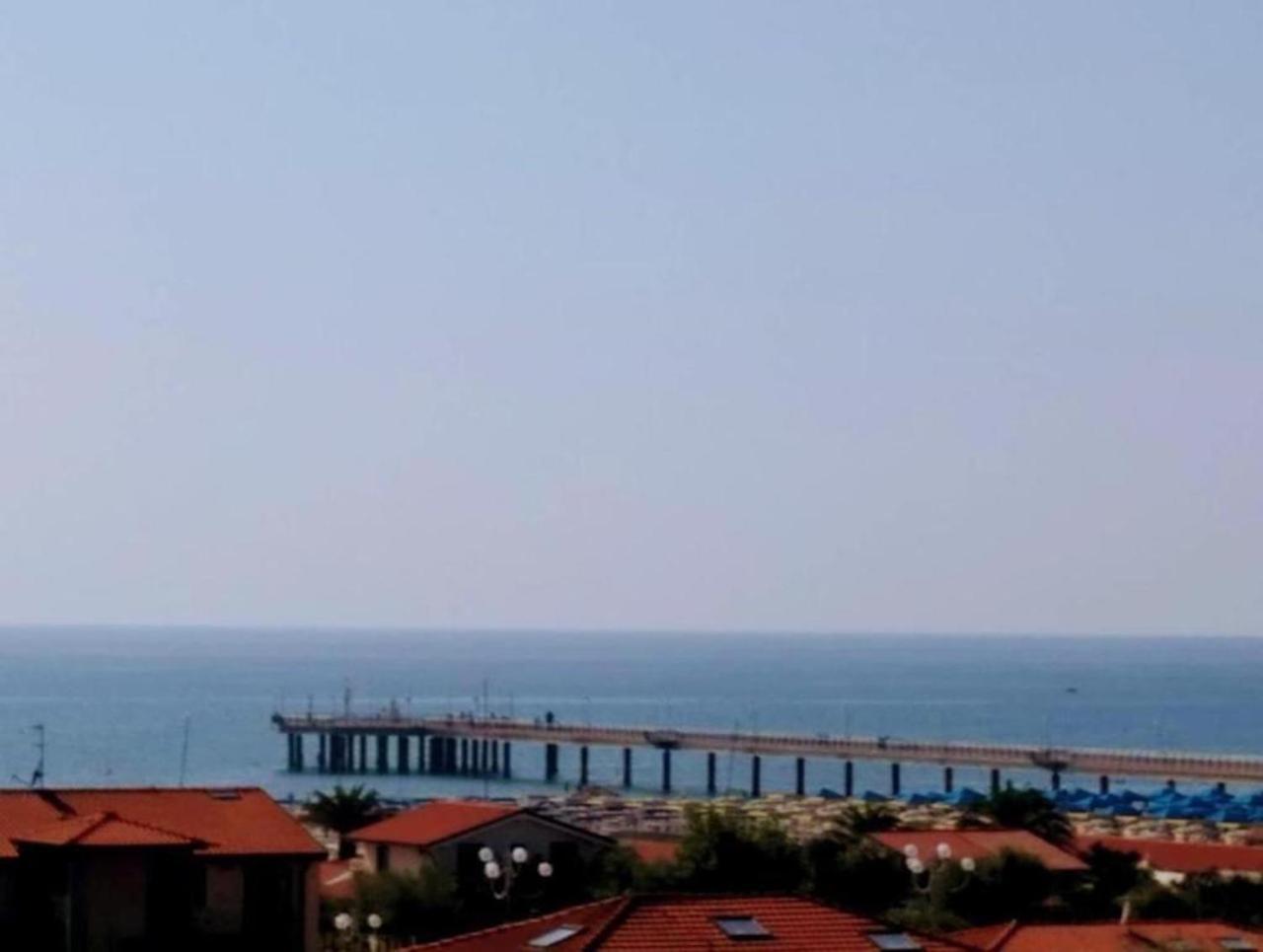 Hotel Villa Barsanti Пьетразанта Экстерьер фото